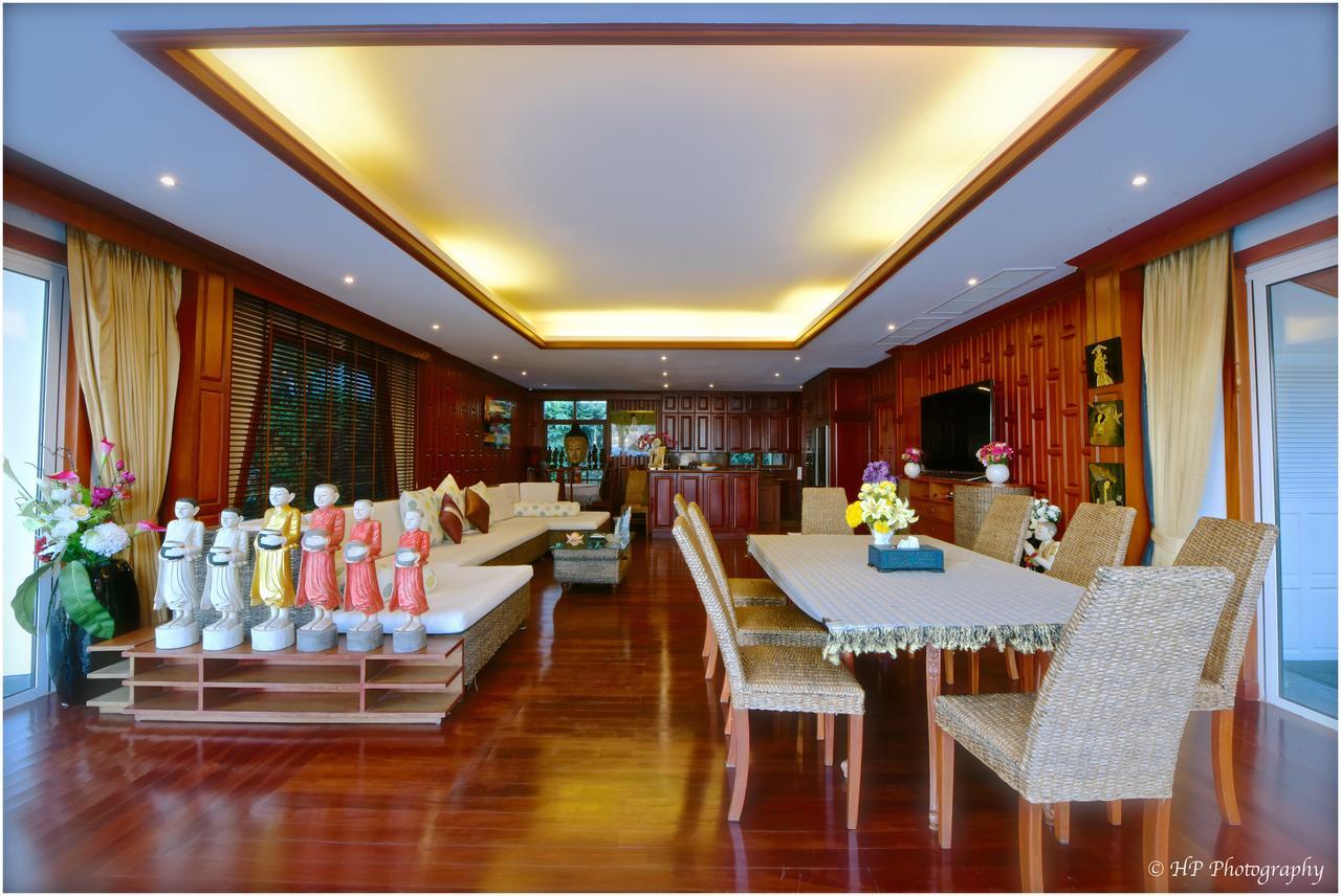 Villa REGTUK Patong Esterno foto