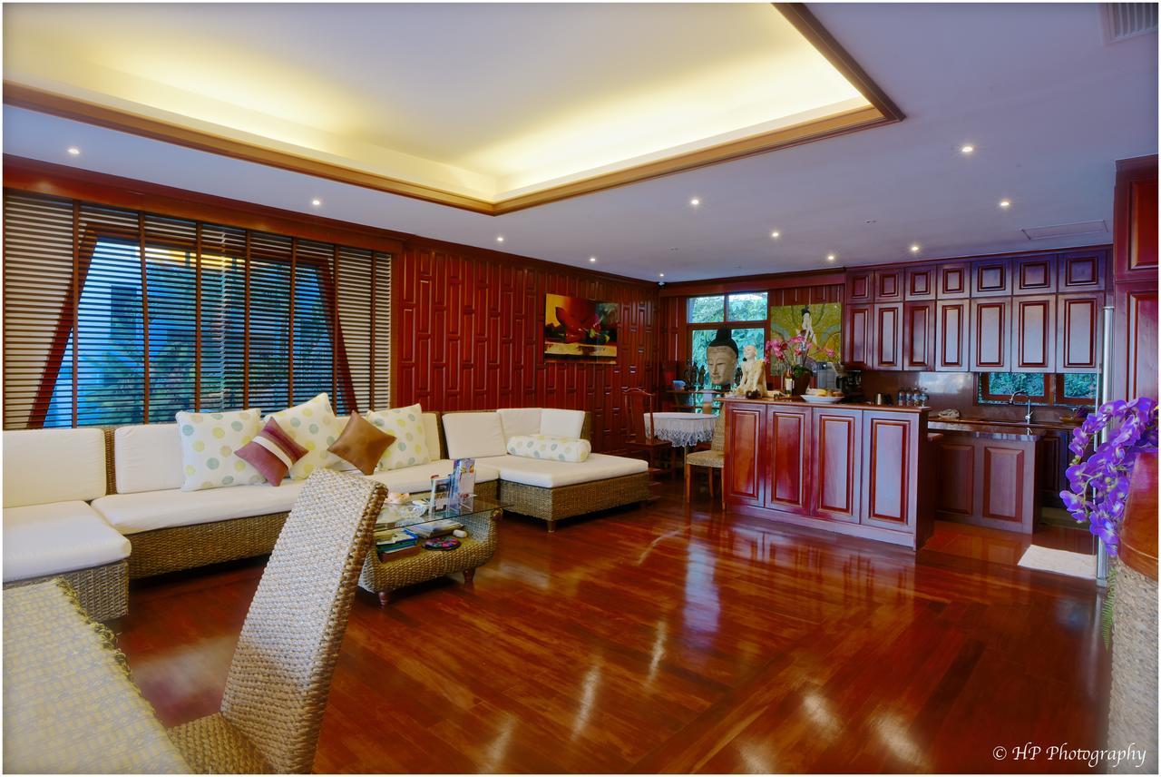 Villa REGTUK Patong Esterno foto
