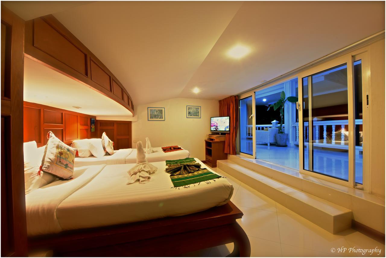 Villa REGTUK Patong Esterno foto